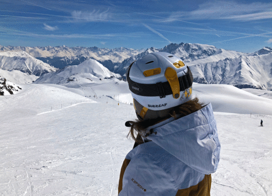 Skifahren in Tirol bei viel Neuschnee